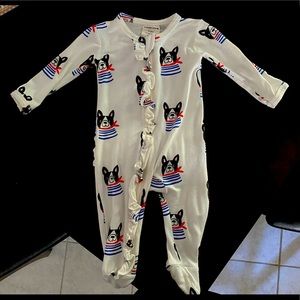 SpearmintLOVE Footie French Bulldog with Ruffles